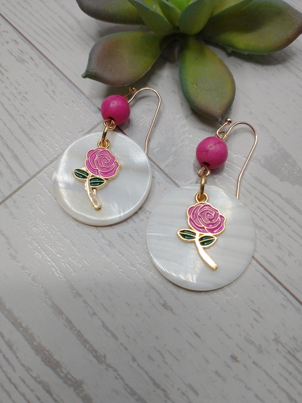 New Handmade Gemstone Mother of Pearl Dangle Earrings